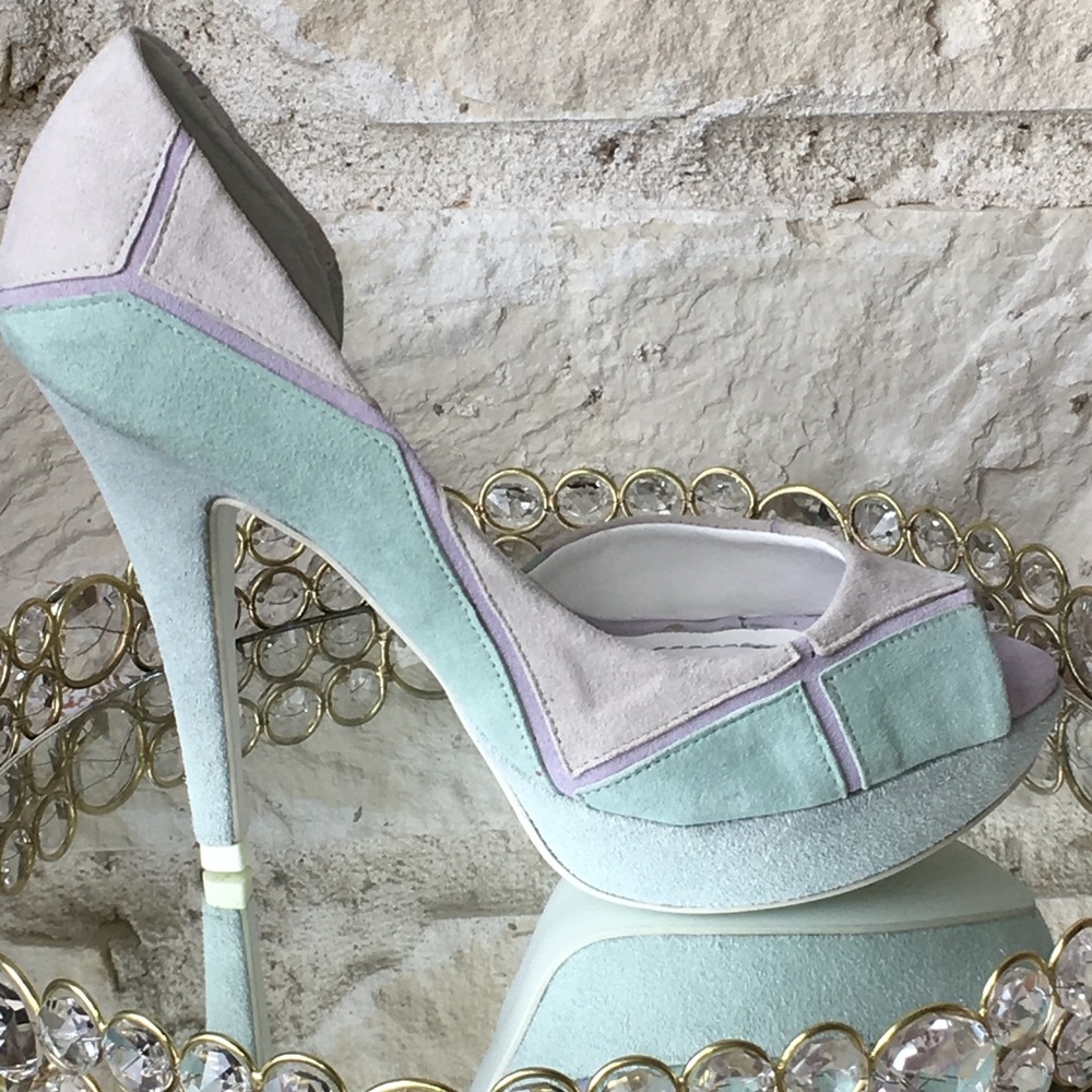 Top Heels Co Leslie Light Green Peep Toes